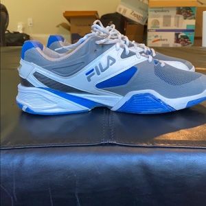 Fila tennis sneakers